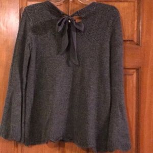 LC bell sleeve sweater with bow in the back
